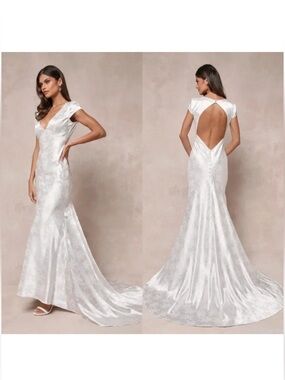 NWT Lulus Loveliest Dream White Satin Jacquard Backless Mermaid Gown - Size XL